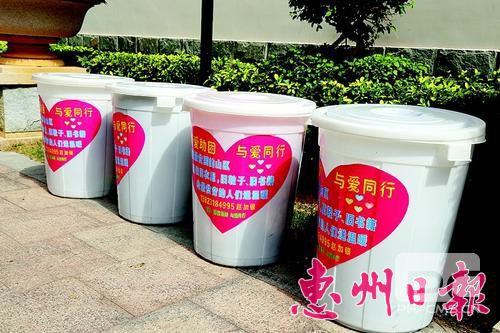 ��Щ����Ͱ��������װ���¾���ġ� �������߳� �� ��
